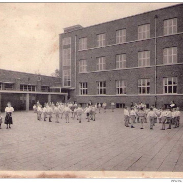 Kostschool